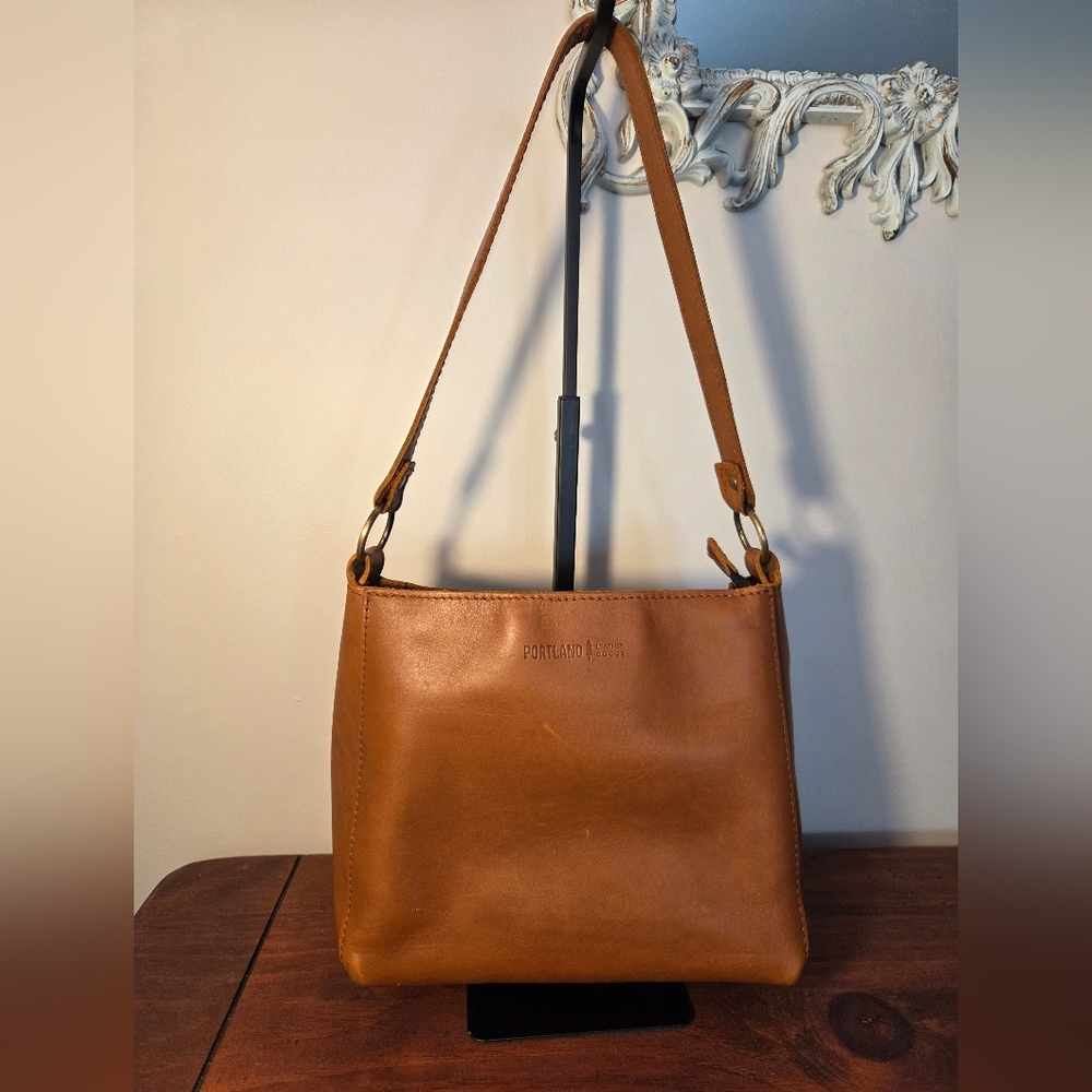 Portland Leather Triangle Tan Shoulder Bag